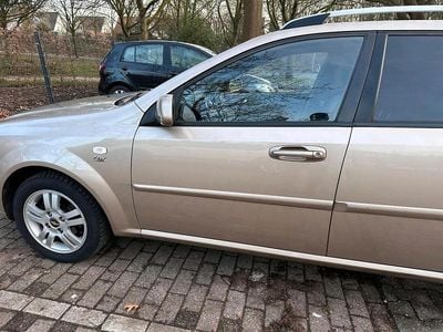 Gebraucht Chevrolet Nubira 120 PS (88 kW) 2007 Gold Kombi