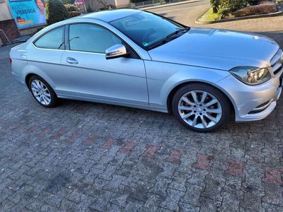 Mercedes C180