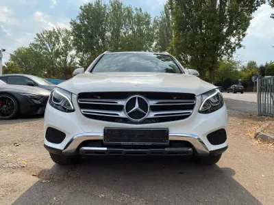 Gebraucht Mercedes GLC220 AMG 170 PS (125 kW) 2018 Weiß SUV