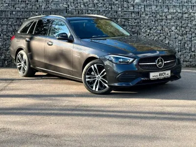 Używany Mercedes C300e 204 KM (150 kW) 2022 Szary Kombi