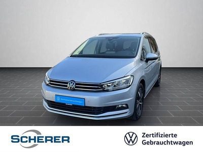 Gebraucht VW Touran Highline 150 PS (110 kW) 2022 Reflexsilber metallic (metallic) Van / Kleinbus