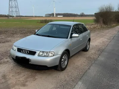 Brugt Audi A3 101 HK (74 kW) 2000 Sølv Hatchback
