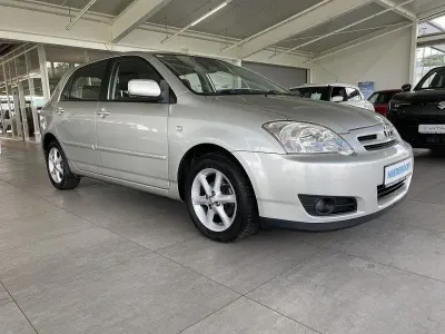 Gebraucht Toyota Corolla Sol 97 PS (71 kW) 2005 Silver (metallic) Limousine