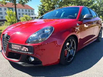 Gebraucht Alfa Romeo Giulietta Veloce 241 PS (177 kW) 2018 Rot Kleinwagen