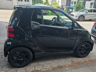 Gebraucht Smart ForTwo Coupé 71 PS (52 kW) 2010 Schwarz Coupé