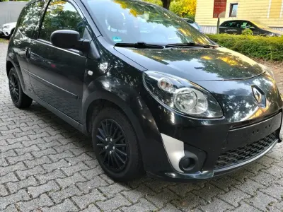 Gebraucht Renault Twingo 75 PS (55 kW) 2011 Schwarz Kleinwagen