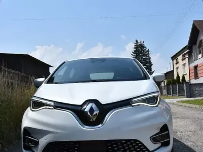Gebraucht Renault Zoe Evolution 80 kW (110 PS) 2021 Weiß Kleinwagen