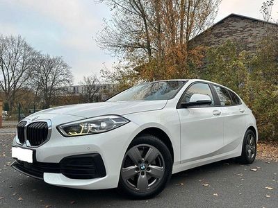 Weiß Gebraucht 2019 BMW 118 Advantage Kleinwagen | 18.900 € (Etwas zu teuer)