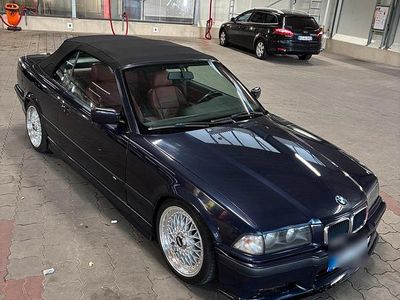 BMW 320 Cabriolet