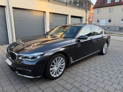 BMW 730