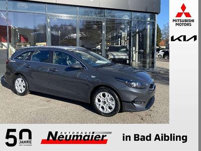 Neu Kia Ceed Sportswagon 101 PS (74 kW) 2025 Grau Kombi
