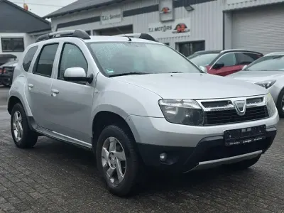 Używany Dacia Duster Prestige 105 KM (77 kW) 2012 Szary SUV