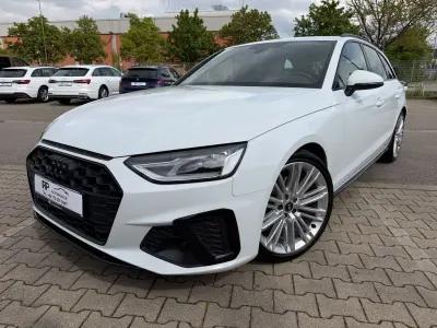 Używany Audi A4 Competition 136 KM (100 kW) 2022 Biały Kombi