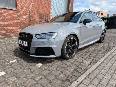 Gebraucht Audi RS3 Sport 430 PS (316 kW) 2016 Grau Limousine
