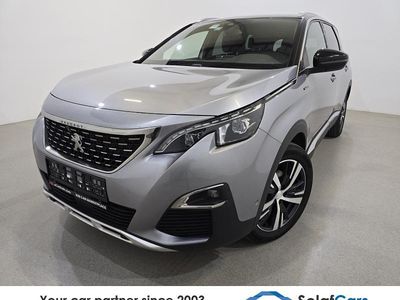Grau Gebraucht 2020 Peugeot 5008 GT-line Van / Kleinbus | 14.460 € (Fairer Preis)