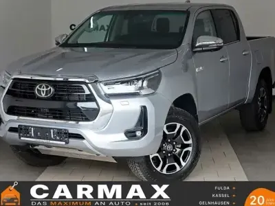 Gebraucht Toyota HiLux Executive 204 PS (150 kW) 2025 Silber (metallic) Pickup
