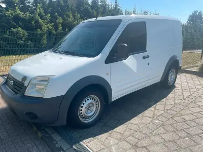 Gebraucht Ford Tourneo 75 PS (55 kW) 2013 Weiß Kombi