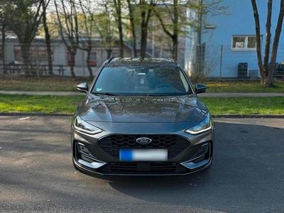 Gebraucht Ford Focus ST-Line 155 PS (114 kW) 2023 Grau Kombi