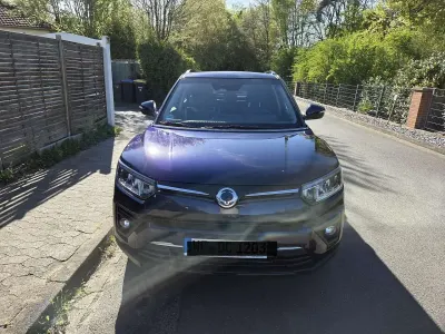 Gebraucht SsangYong Tivoli Quartz 163 PS (119 kW) 2024 Blau SUV