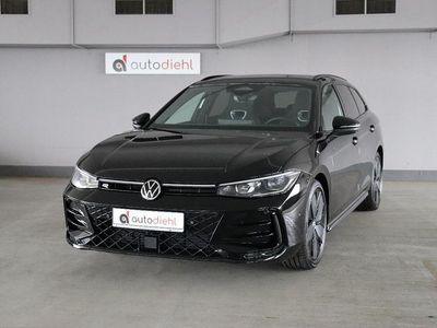Gebraucht VW Passat R-line 150 PS (110 kW) 2025 Schwarz Kombi