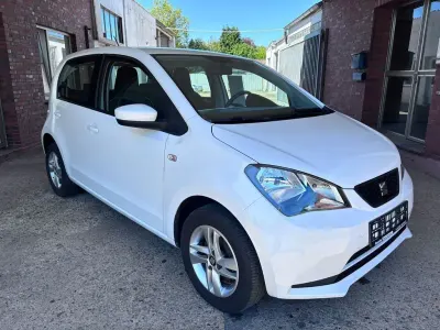 Używany Seat Mii Chic 60 KM (44 kW) 2015 Biały Hatchback