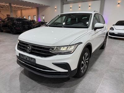 Gebraucht VW Tiguan Active 150 PS (110 kW) 2022 Weiß SUV