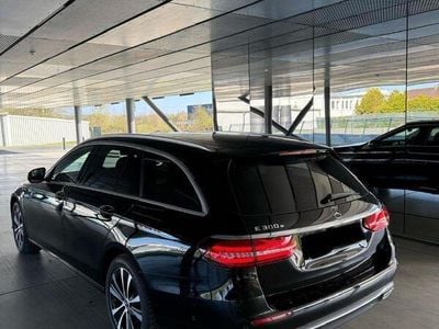 Mercedes E300