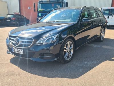 Mercedes E300