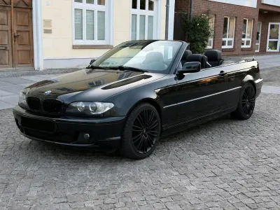 Gebraucht BMW 318 Cabriolet 143 PS (105 kW) 2003 Schwarz Cabrio