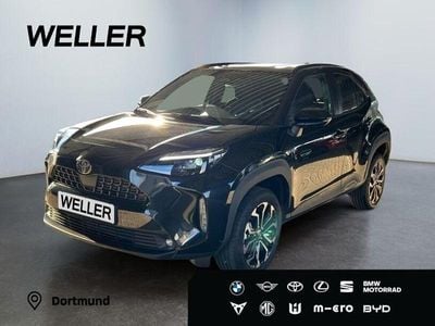 Gebraucht Toyota Yaris Hybrid Plus 130 PS (95 kW) 2024 Mystic schwarz mica