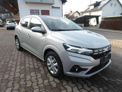 Second-hand Dacia Sandero Expression 101 CP (74 kW) 2024 Gri Hatchback