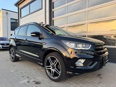 Gebraucht Ford Kuga ST-Line 182 PS (133 kW) 2017 Iridiumschwarz metallic SUV