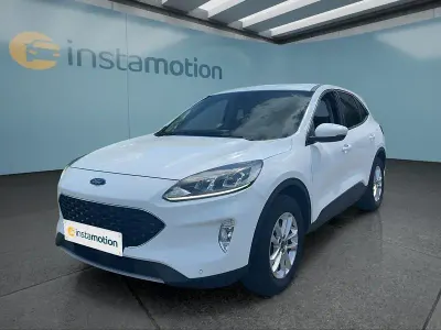 Gebraucht Ford Kuga Trend 120 PS (88 kW) 2021 Weiß SUV
