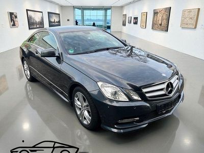 Gebraucht Mercedes E200 AMG 184 PS (135 kW) 2012 Grau Coupé