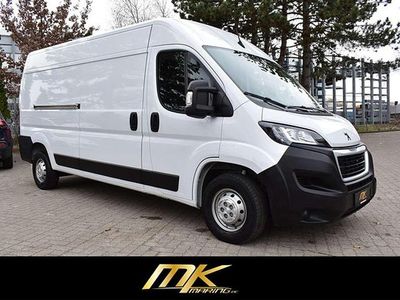 Gebraucht Peugeot Boxer 140 PS (102 kW) 2024 Kaolin weiß Van