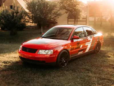 Gebraucht VW Passat 193 PS (141 kW) 1999 Rot Limousine