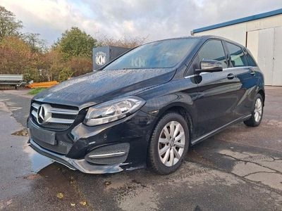 Mercedes B180