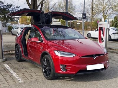 Gebraucht Tesla Model X 500 kW (680 PS) 2016 Rot SUV