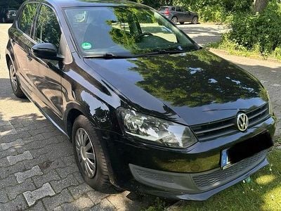 Gebraucht VW Polo 85 PS (62 kW) 2010 Schwarz Limousine