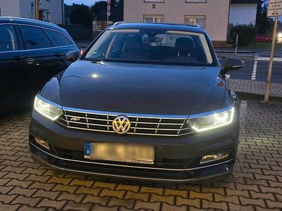 Gebraucht VW Passat Highline 239 PS (175 kW) 2016 Grau Kombi
