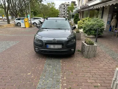 Gebraucht Citroën C4 Cactus Live 99 PS (72 kW) 2015 Grau Kleinwagen