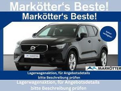 Neu Volvo XC40 Core 197 PS (144 kW) 2026 Grün (onyx black / metallic) SUV
