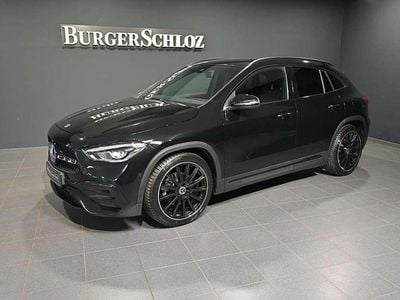 Gebraucht Mercedes GLA200 AMG 150 PS (110 kW) 2021 Metalliclack kosmosschwarz SUV
