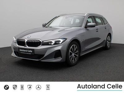 Gebraucht BMW 320e Sport Line 204 PS (150 kW) 2022 Skyscraper grau metallicc4w Kombi