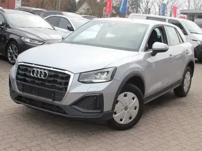 Gebraucht Audi Q2 Advanced 150 PS (110 kW) 2022 Florettsilber SUV