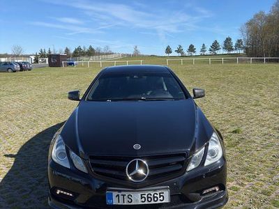 Gebraucht Mercedes E350 292 PS (214 kW) 2010 Schwarz