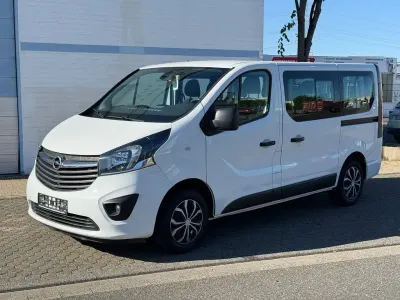 Usata Opel Vivaro 122 CV (89 kW) 2019 Bianco Monovolume