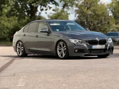 Gebraucht BMW 328 M Sport 245 PS (180 kW) 2012 Grau Limousine