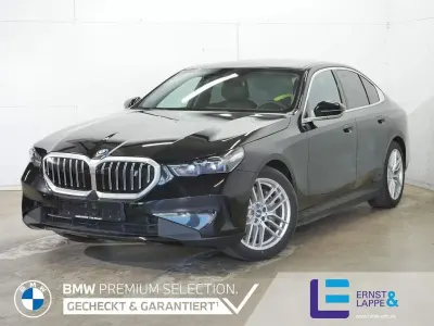 Gebraucht BMW i5 Sport Line 250 kW (340 PS) 2025 Black sapphire Limousine
