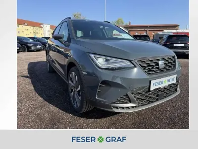 Neu Seat Arona FR 150 PS (110 kW) 2026 Fjord blau SUV